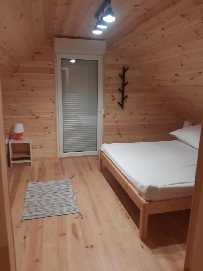 Osada Szwedzka Domek Plus Rusinowo (Slawno) Exterior foto